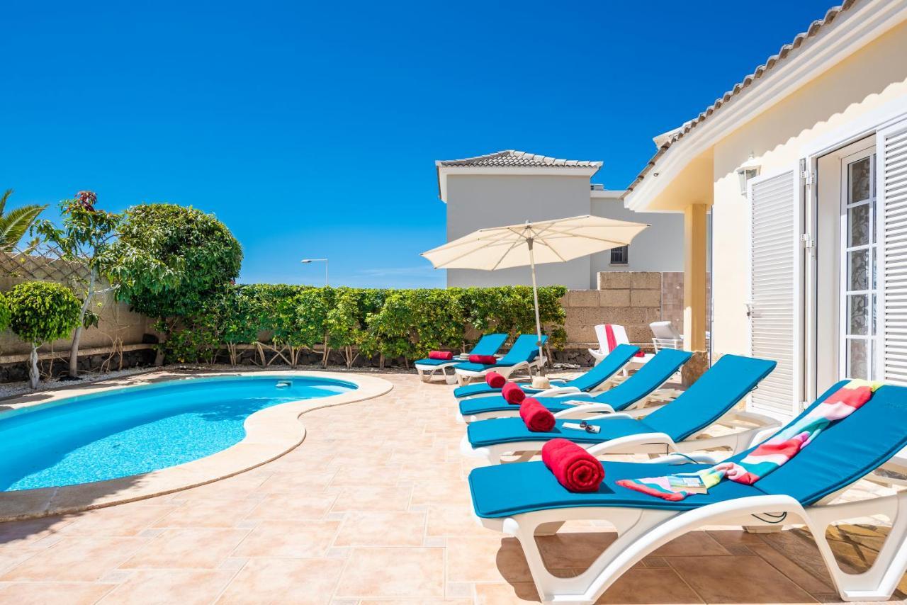 Beautiful Villa Anna With Heated Pool Costa Adeje  Exterior foto