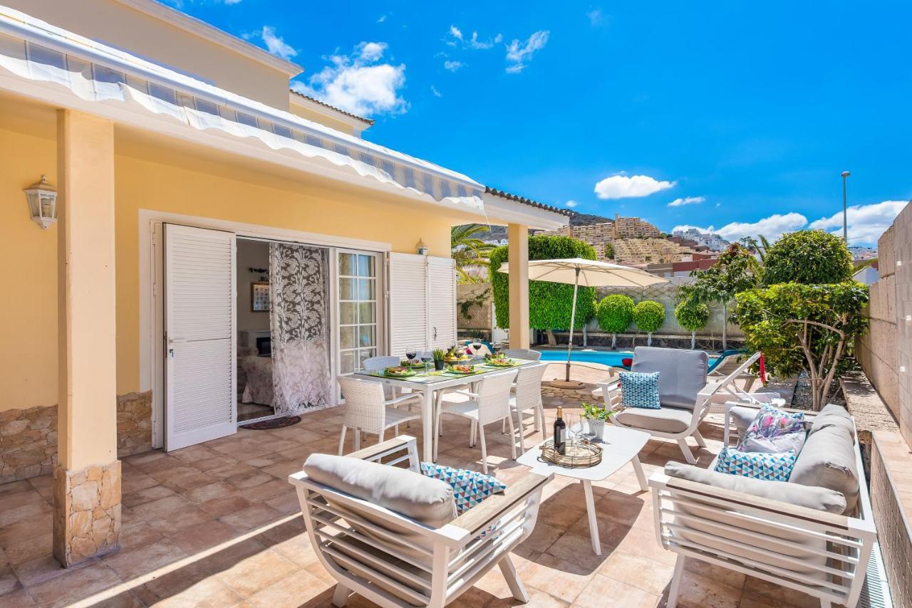 Beautiful Villa Anna With Heated Pool Costa Adeje  Exterior foto