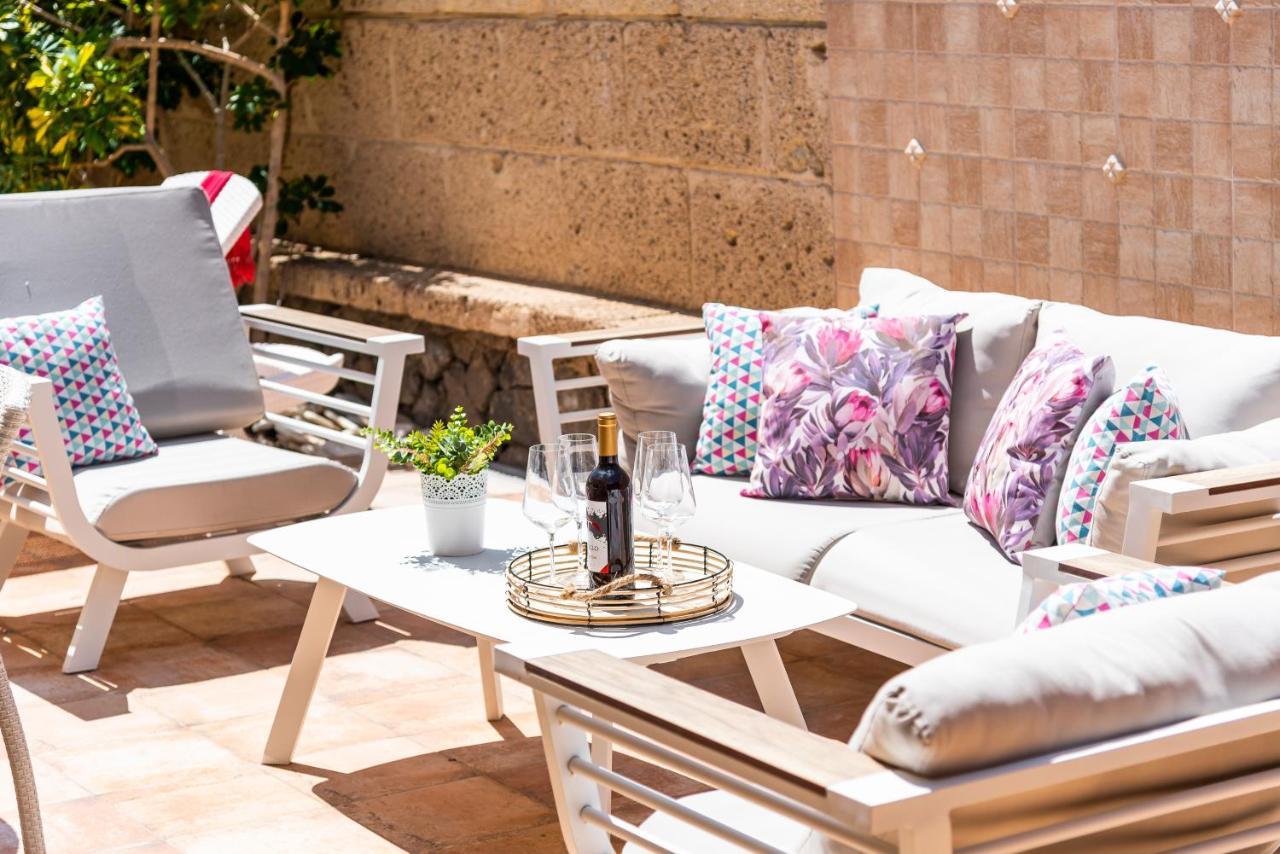 Beautiful Villa Anna With Heated Pool Costa Adeje  Exterior foto